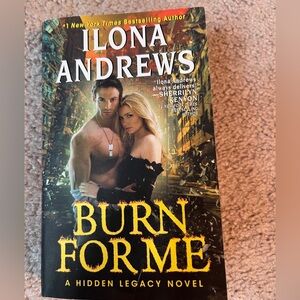 Burn for Me by Ilona Andrews Paperback